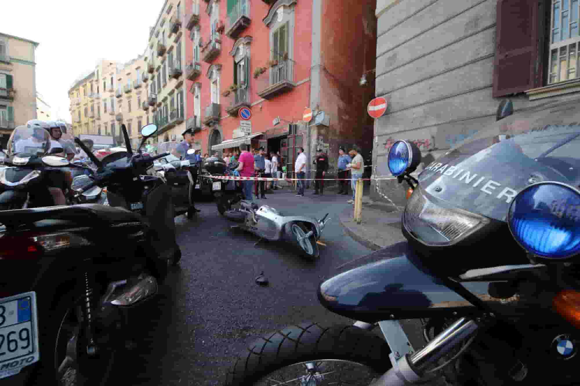 Sparatoria a Napoli