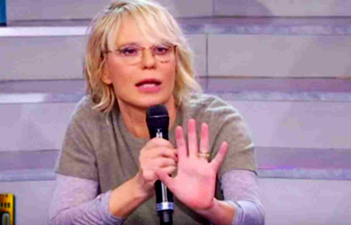 Maria De Filippi scena censurata Gemma Galgani