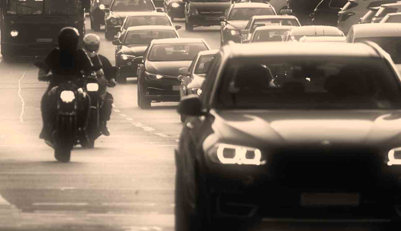 Milano, blocco del traffico dalle ore 10: chi può circolare?