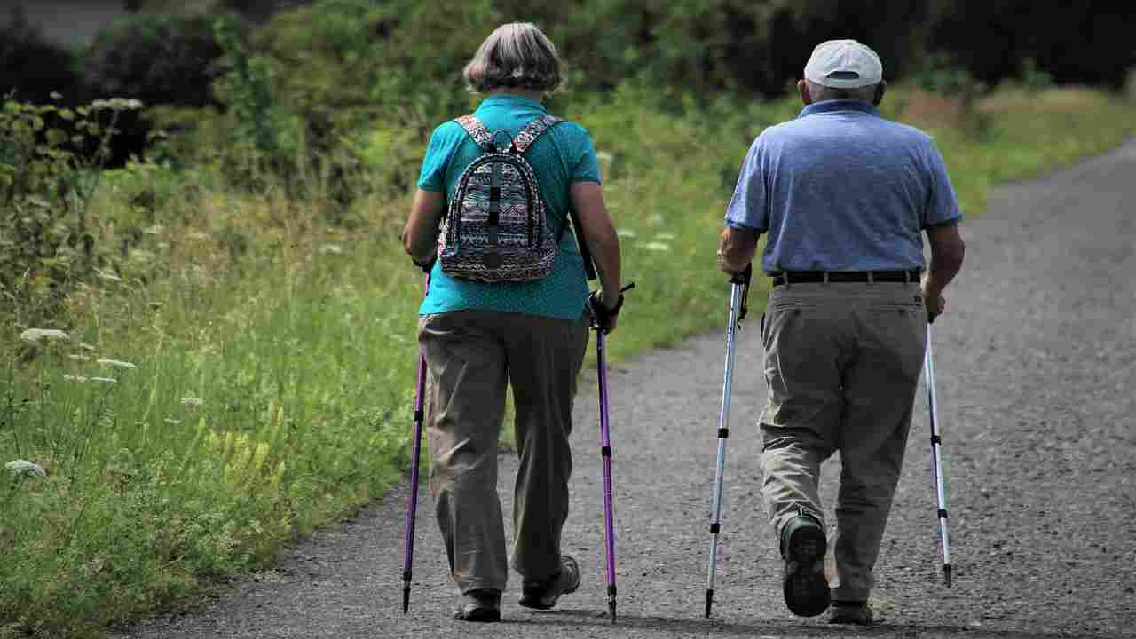 camminare rallenta invecchiamento cerebrale