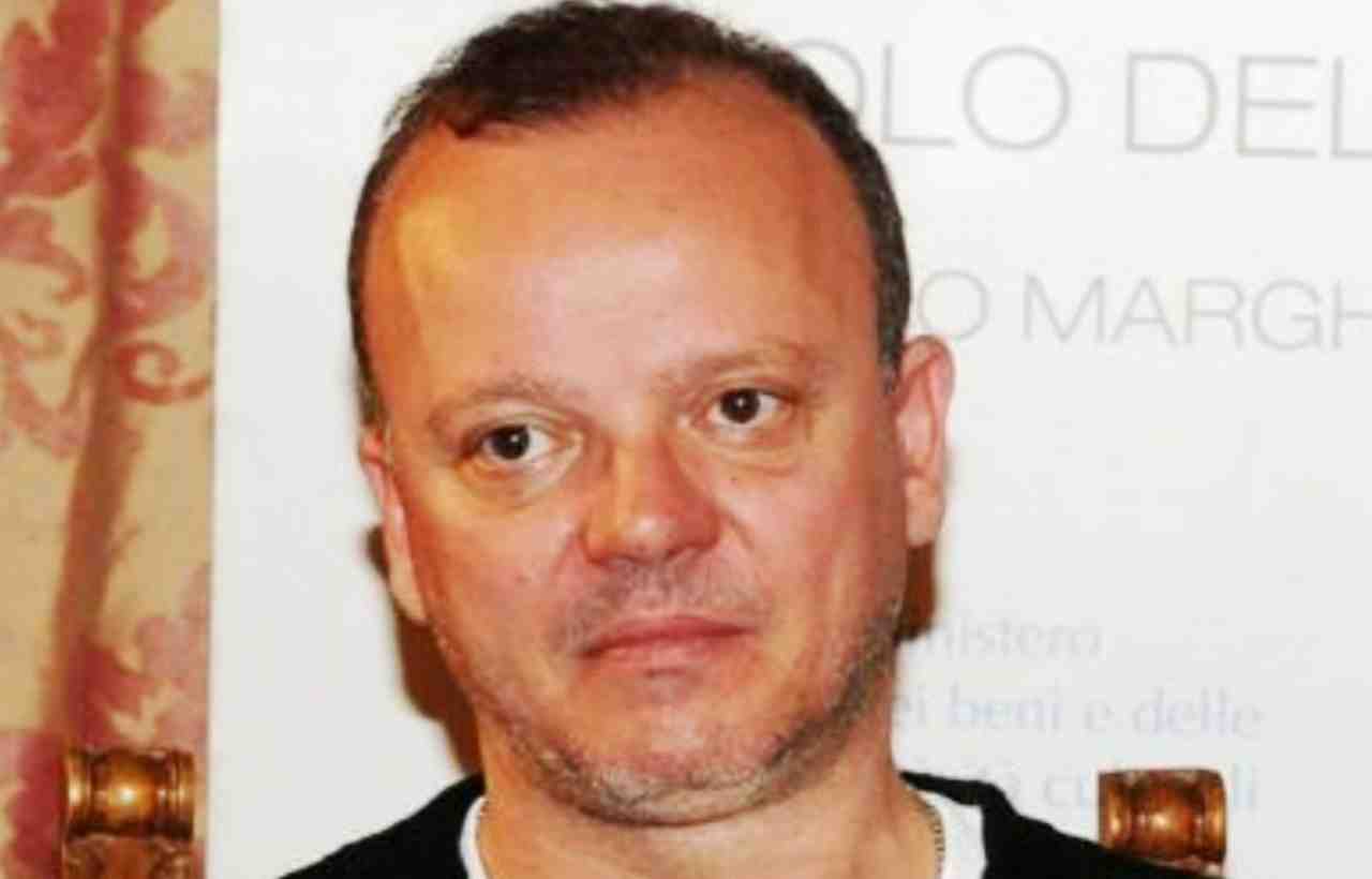 Gigi D'Alessio la veirtà sulla fine del 1 matrimonio