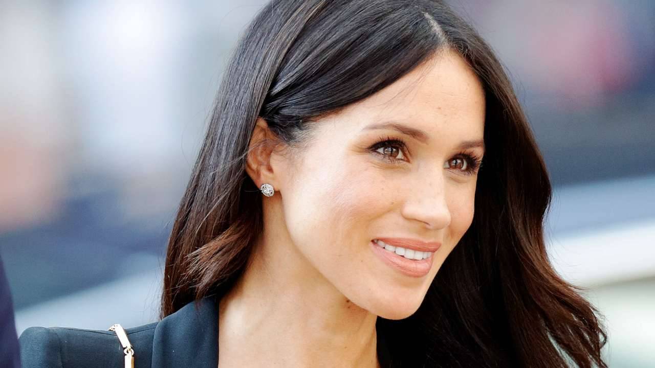 Meghan Markle, il trucco per i suoi capelli lisci