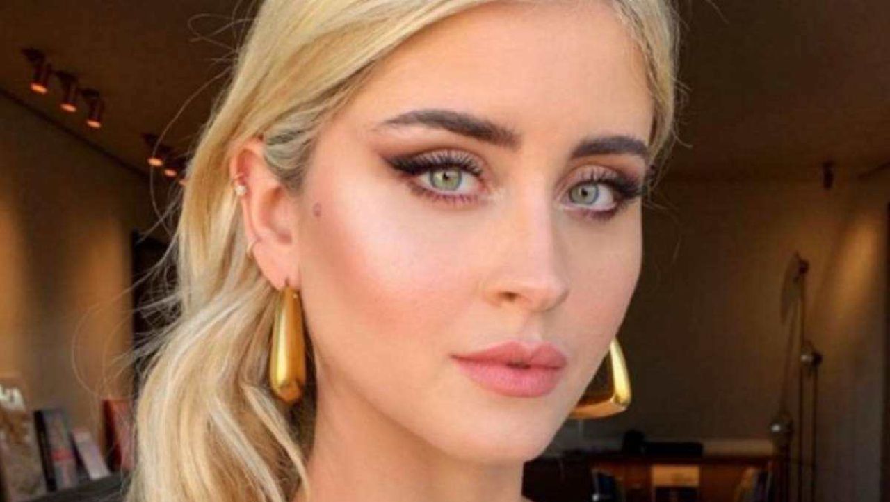 Valentina Ferragni, LATO B da urlo in primo piano: lo scatto diventa virale