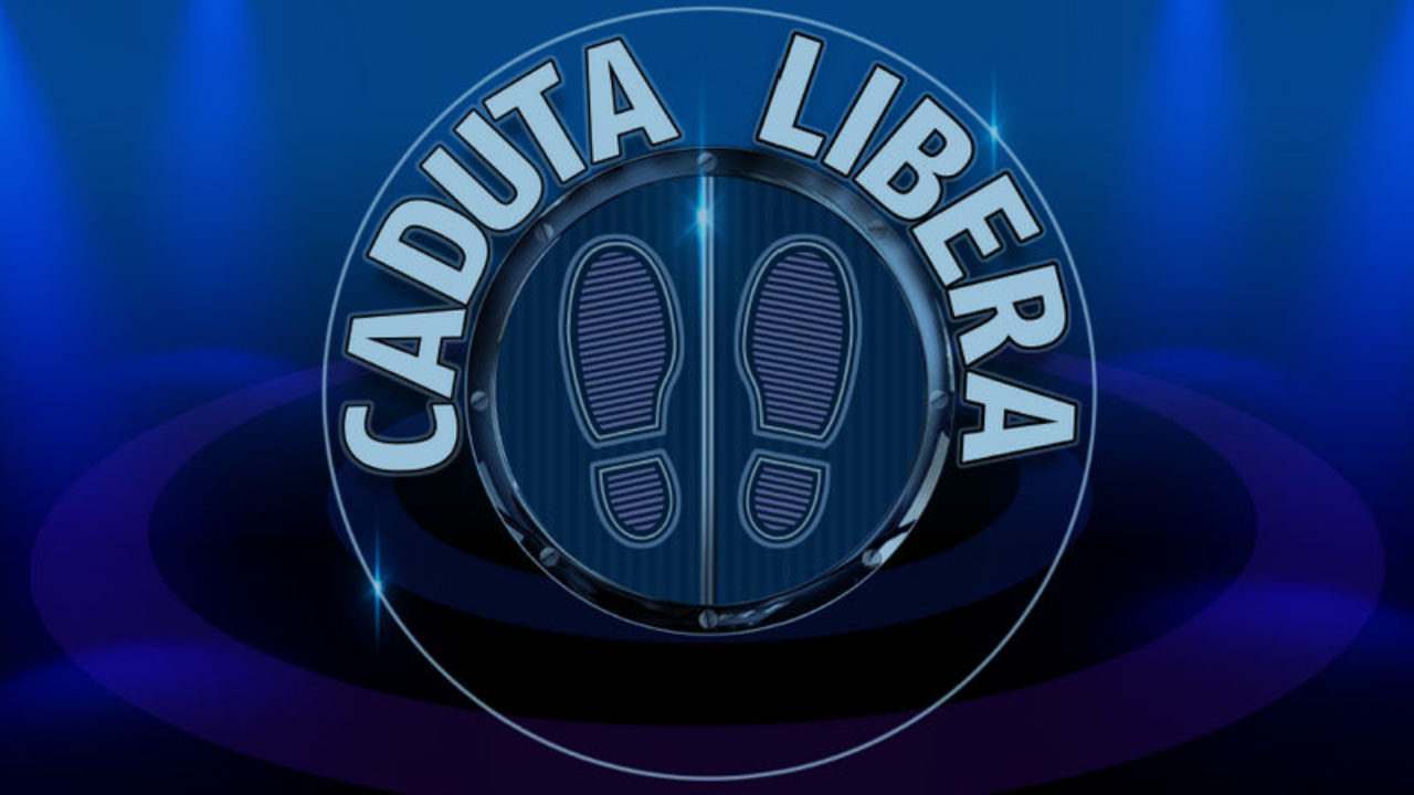 caduta-libera-cosa-si-nasconde-sotto-la-botola-lettoquotidiano